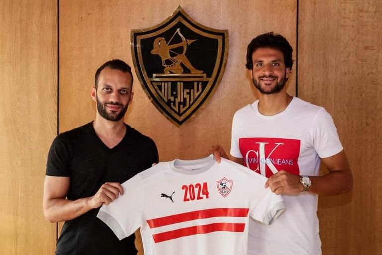 الزمالك جدد عقد مدافعه محمود علاء محمود علاء قلب دفاع الزمالك