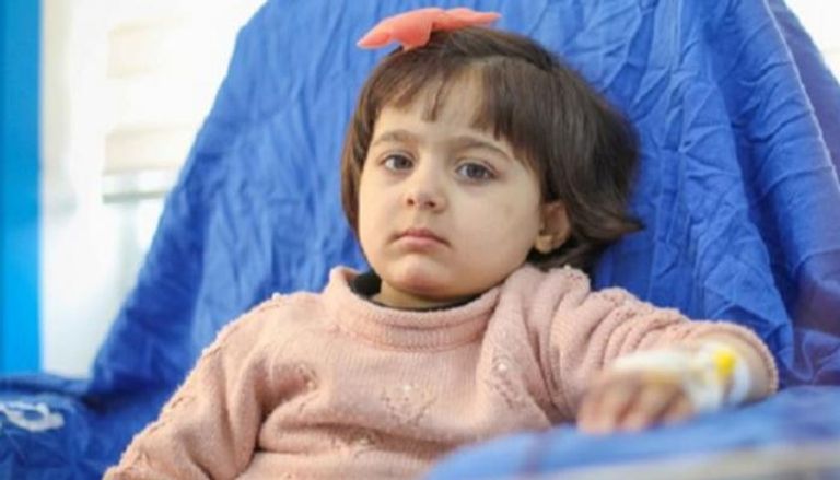 طفلة فلسطينية مصابة بالسرطان في أحد مستشفيات غزة