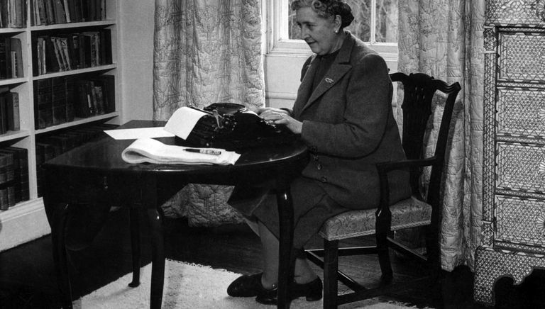 أجاثا كريستي