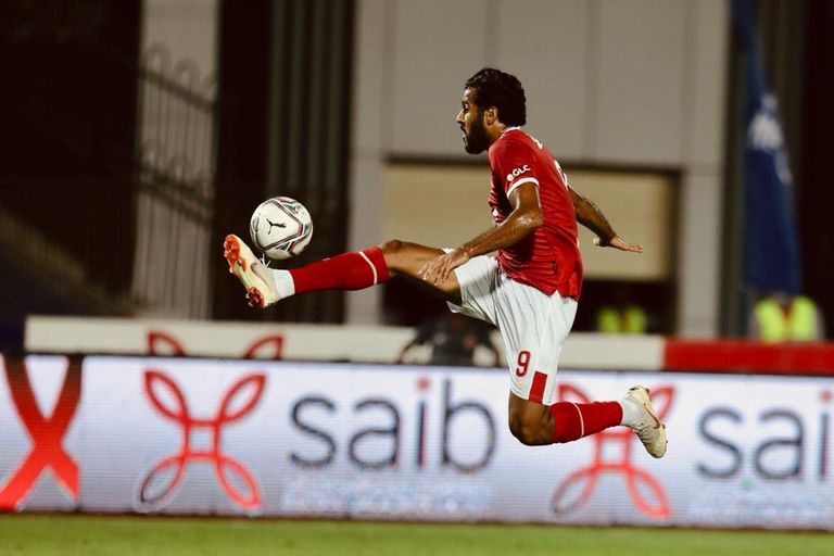 محمد الشناوي حارس الأهلي المصري