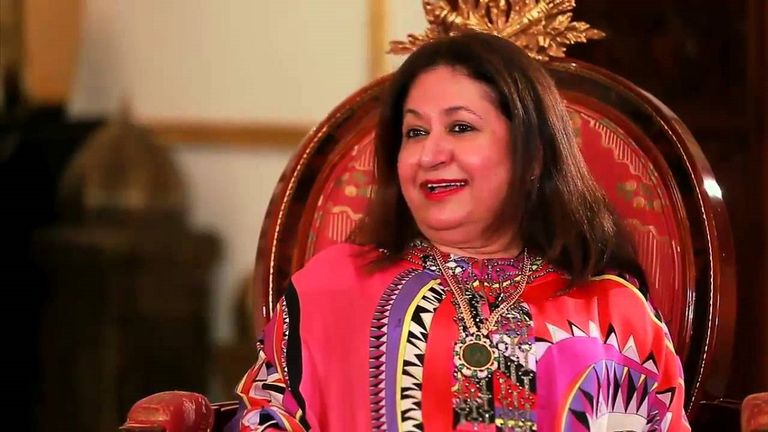 شعار يوم المرأة الإماراتية