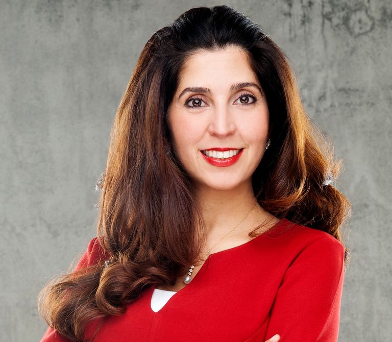 شعار يوم المرأة الإماراتية