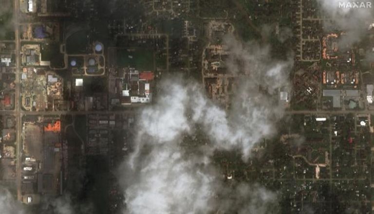 صورة بالأقمار الصناعية لمبان متضررة  من إعصار لورا– رويترز