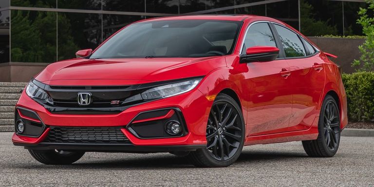 ألفا روميو Giulia 