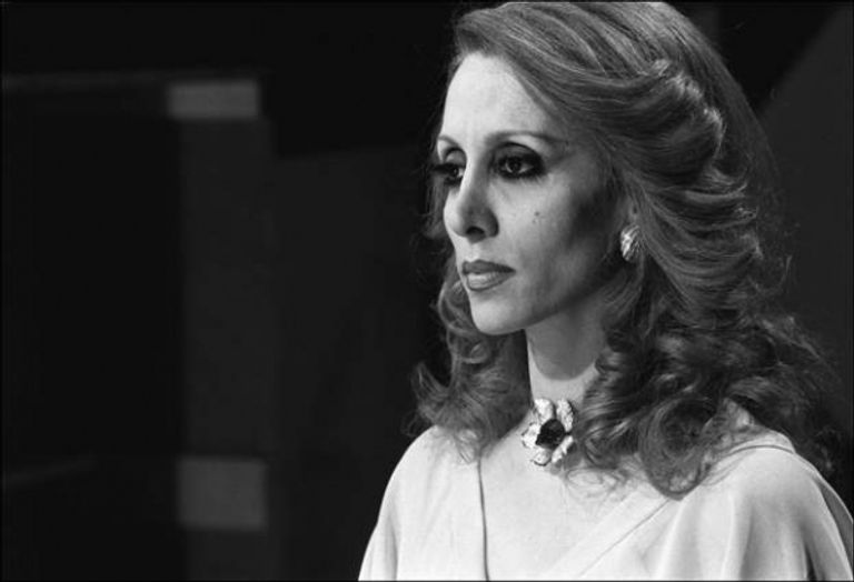 السيدة فيروز والرئيس الفرنسي