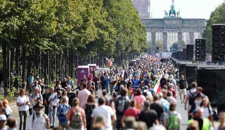 مظاهرات حاشدة في برلين ضد إجراءات كورونا