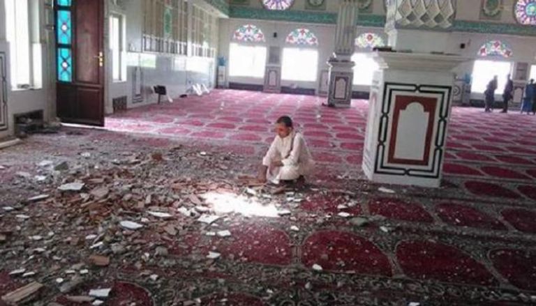 مسجد قصفه الحوثيون باليمن - ارشيف