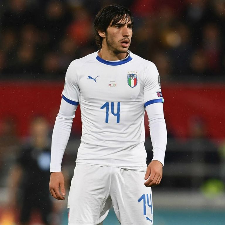 ساندرو تونالي صفقة ميلان المنتظرة ساندرو تونالي صفقة ميلان المنتظرة