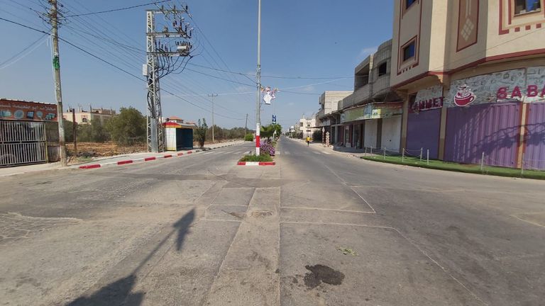كورونا يصيب الحياة في غزة بالشلل