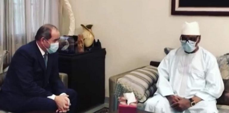 لقاء بين وزير الخارجية الجزائري والرئيس المالي المخلوع إبراهيم أبو بكر كيتا جانب من اجتماع الوفد الجزائري مع المجلس العسكري الحاكم في مالي