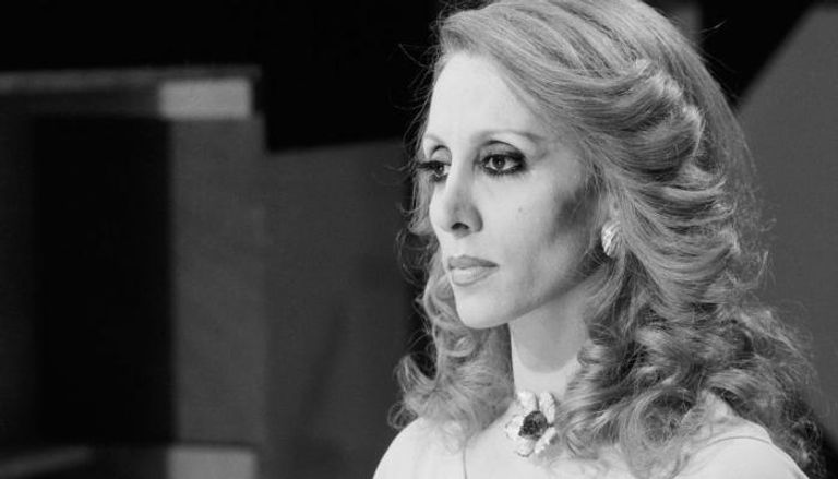 الفنانة فيروز