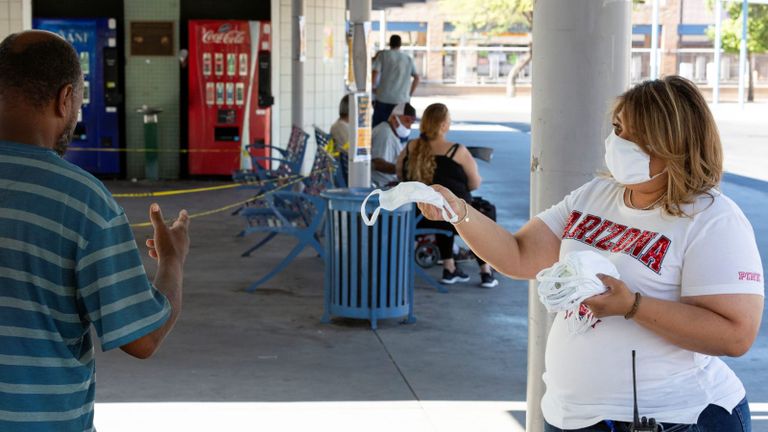 كورونا حول العالم