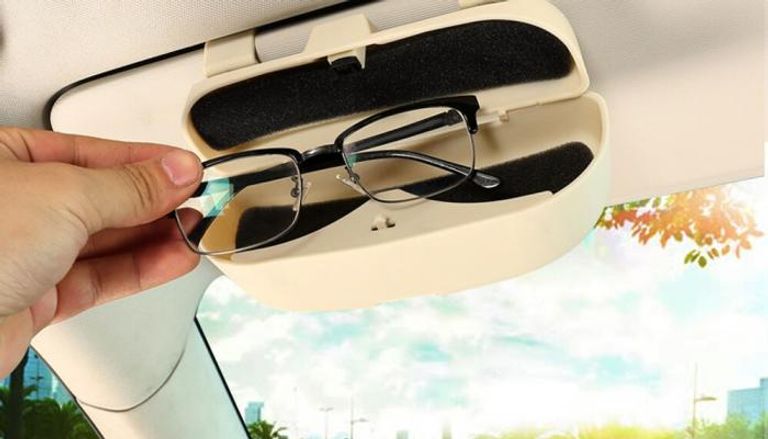 لا تترك نظارتك الشمسية في السيارة 
