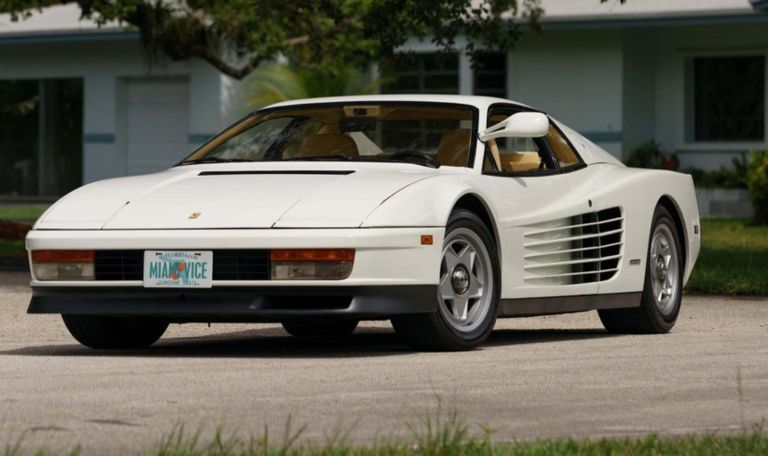 طراز Testrarossa Monospecchio  طراز Huayra