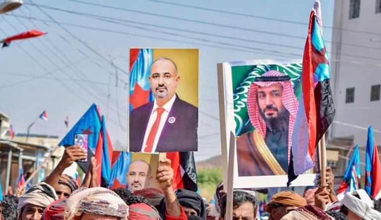 أهالي شبوة يحتشدون ضد مخططات الإخوان باليمن