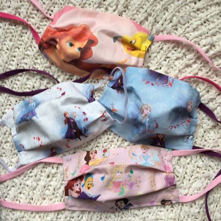 أقنعة وجه تناسب الأطفال