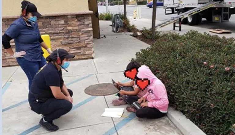 نحو 40% من ذوي الأصول الأمريكية اللاتينية يفتقرون إلى الإنترنت بكاليفورنيا