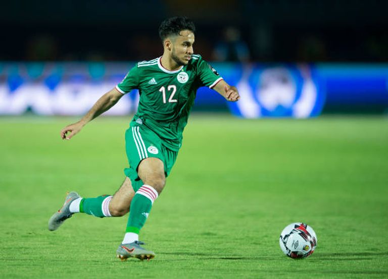 آدم وناس نجم منتخب الجزائر الواعد