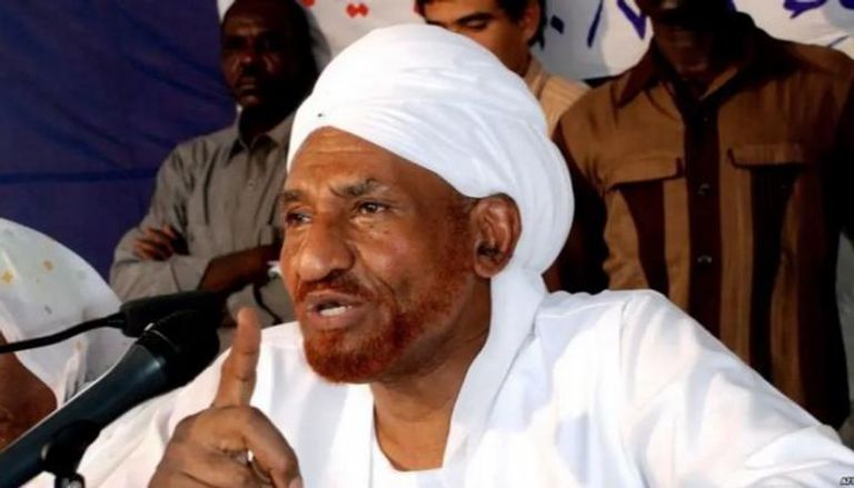 زعيم حزب الأمة السوداني الصادق المهدي - الفرنسية