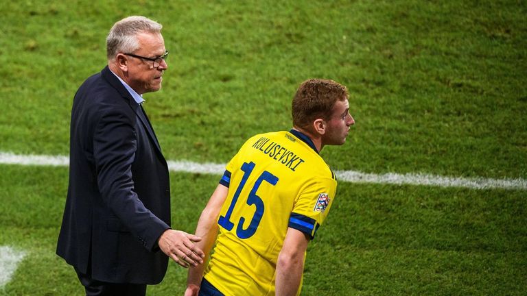 كلوسيفسكي لاعب فريق يوفنتوس ومنتخب السويد ومدربه يان أندرسون زلاتان إبراهيموفيتش مهاجم ميلان