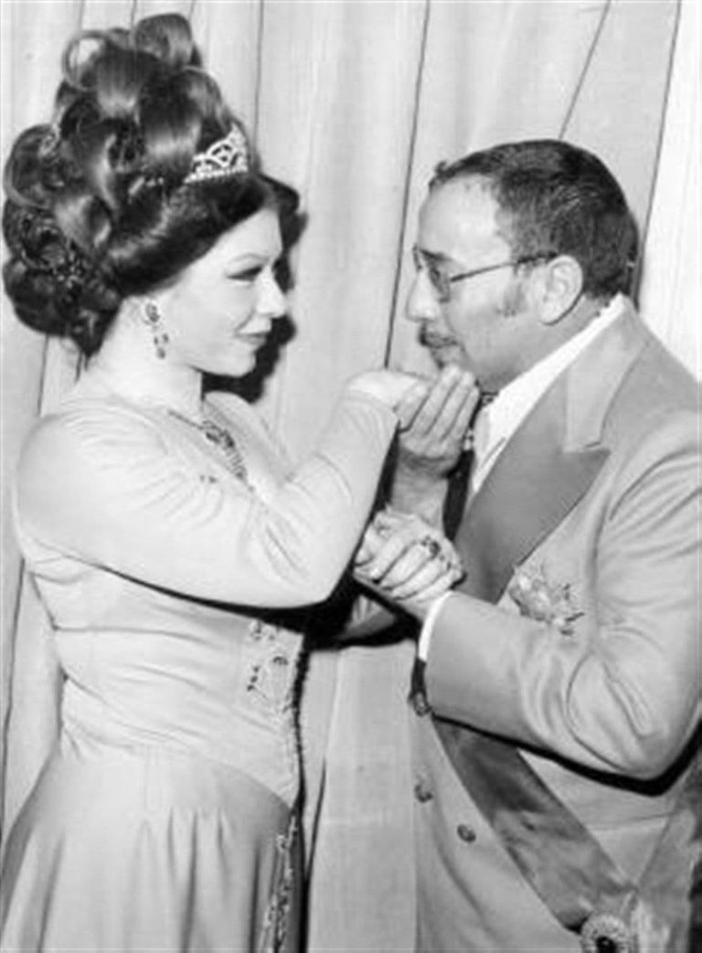 الفنان المصري فؤاد المهندس والفنانة الراحلة شويكار أثناء ارتباطهم معا الفنان فؤاد المهندس