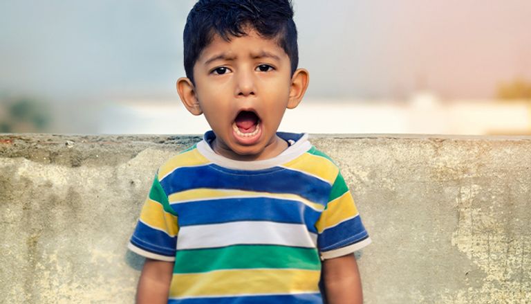 طفل غاضب - تعبيرية