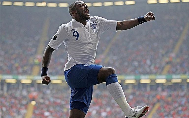 دارين بينت سعيد بن رحمة لاعب برينتفورد