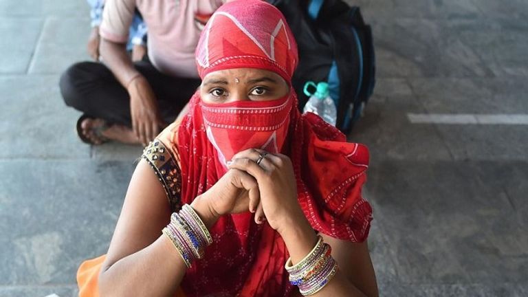 كورونا حول العالم