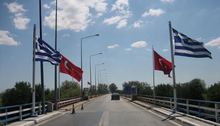معبر حدودي بين تركيا واليونان