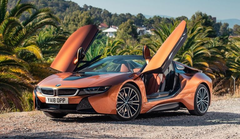 طراز بي إم دبليو i8  طراز فيراري F40