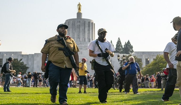 الشرطة الأمريكية تعتقل أحد المتطرفين المناصرين لترامب