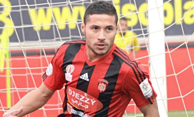 يوسف بلايلي يوسف بلايلي لاعب الأهلي السعودي