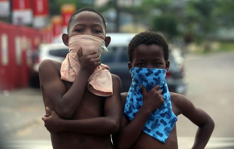 فيروس كورونا يتحدى العالم