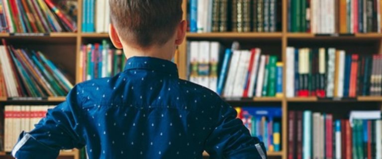 شعار اليوم العالمي لمحو الأمية