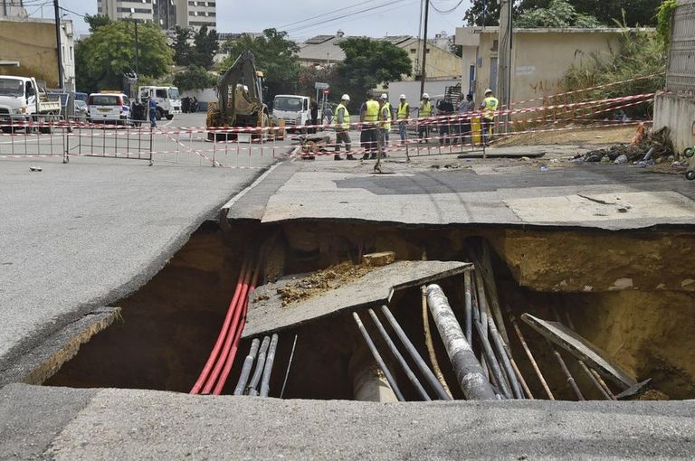 فيضانات في الجزائر جانب من السيول التي أغرقت عدة مدن جزائرية