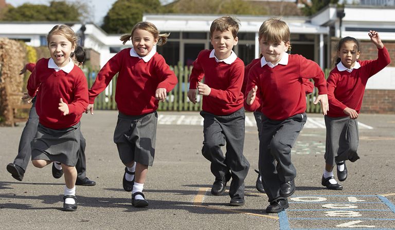 نصائح هامة للحفاظ على نظافة الزي الرسمي لطلبة المدارس