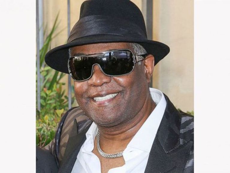 النجم الأمريكي رونالد بيل