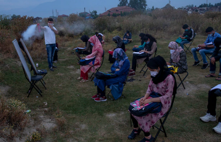 ألمانيا قامت بتقسيم الطلاب والمعلمين لأفواج لتجنب الحجر الصحي لمدارس كاملة