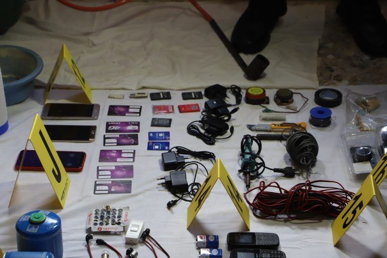 عناصر من الأمن المغربي خلال عملية ضبط خلايا داعش