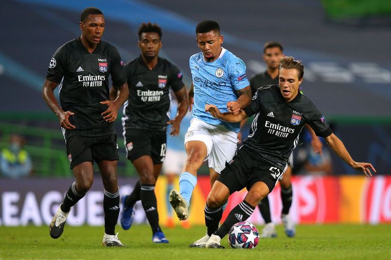 من مباراة مانشستر سيتي وليون في دوري أبطال أوروبا ريال مدريد وبرشلونة يغيبان عن افتتاحية الدوري الإسباني