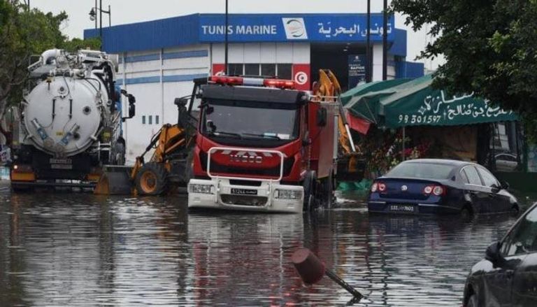جانب من السيول التي أغرقت تونس