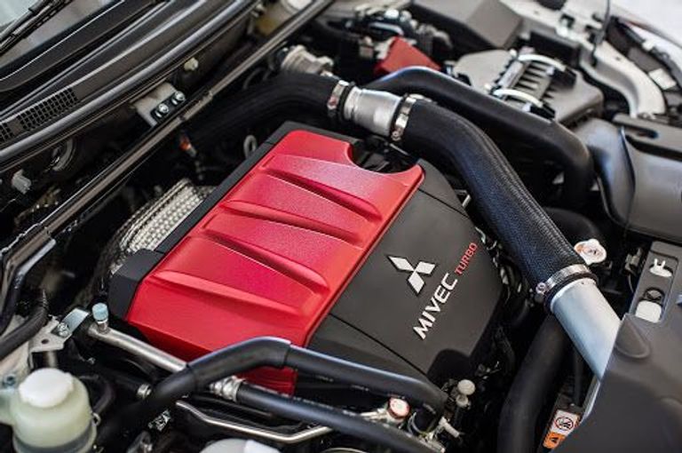 محرك طراز  بي إم دبليو BMW 740e XDrive IPerformance