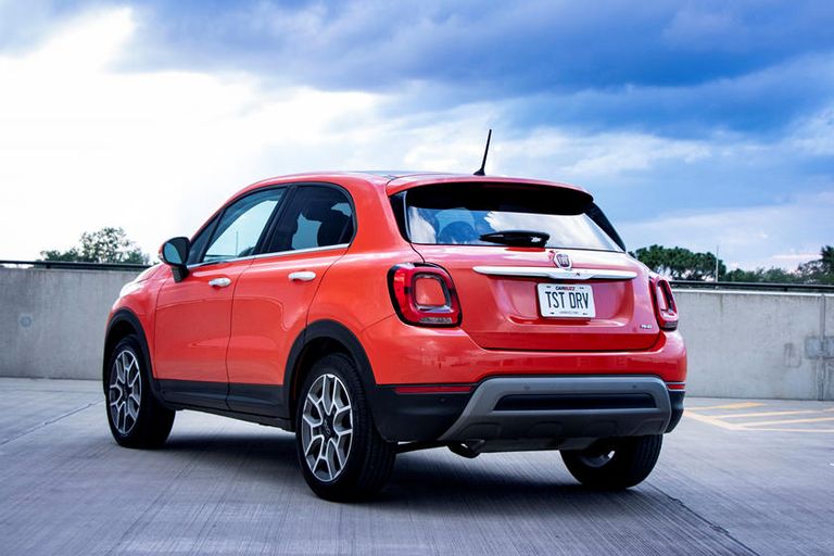 فيات 500 X فيات 500X وكيا نيرو