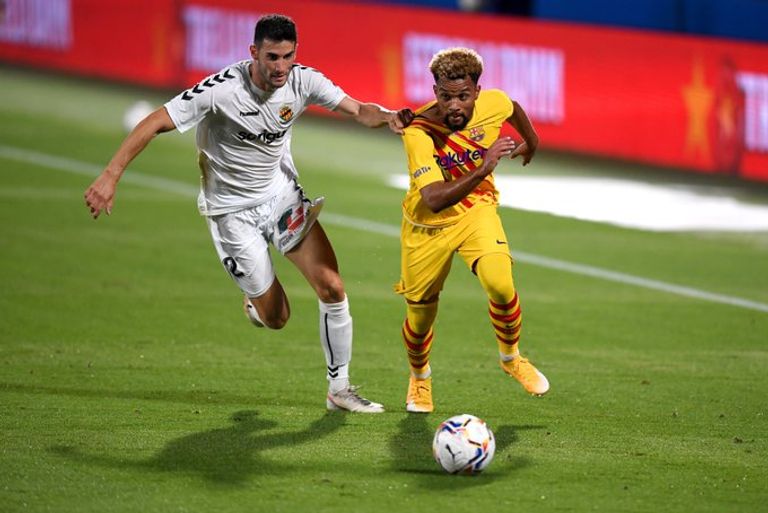 ليونيل ميسي قائد برشلونة