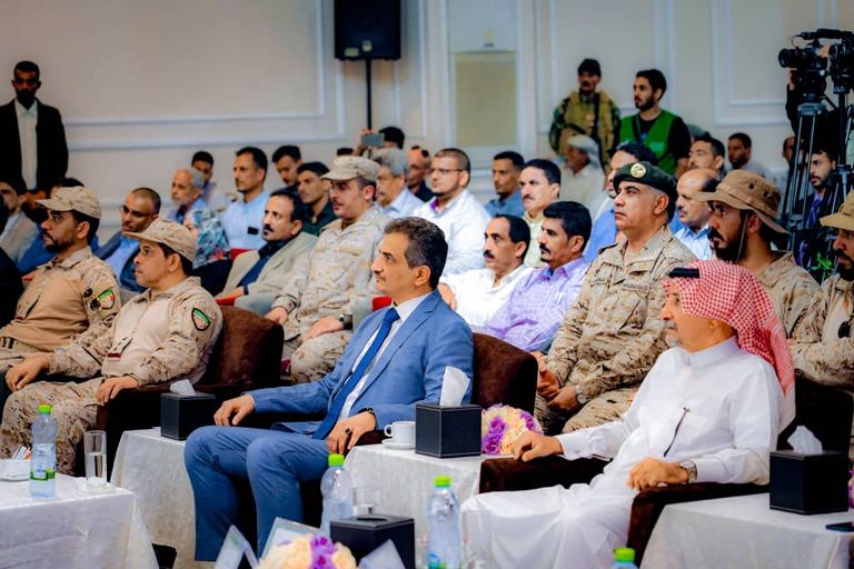 حفل تدشين برنامج المساعدات السعودية بعدن حفل تدشين برنامج المساعدات السعودية بعدن