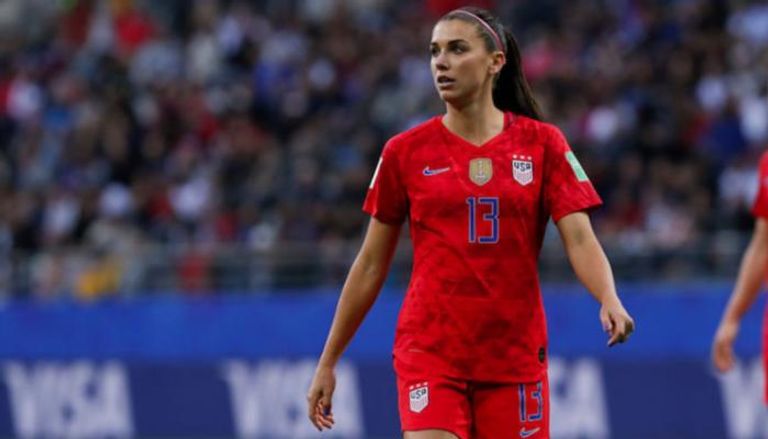 ألكيس مورجان لاعبة منتخب أمريكا لكرة القدم