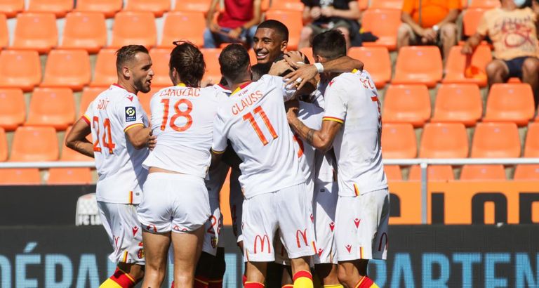 من مواجهة لانس ولوريان في الدوري الفرنسي مارسيليا فاز على باريس سان جيرمان