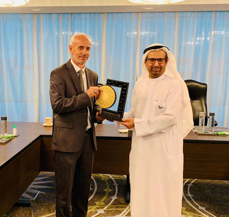 الدكتور علي النعيمي يستقبل رئيس علماء مقدونيا والوفد المرافق