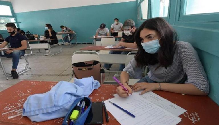 عودة التلاميذ إلى المدارس في تونس بعد 6 أشهر من الانقطاع