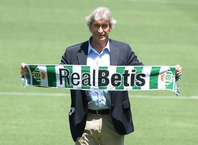 مانويل بيليجريني مدرب ريال بيتيس
